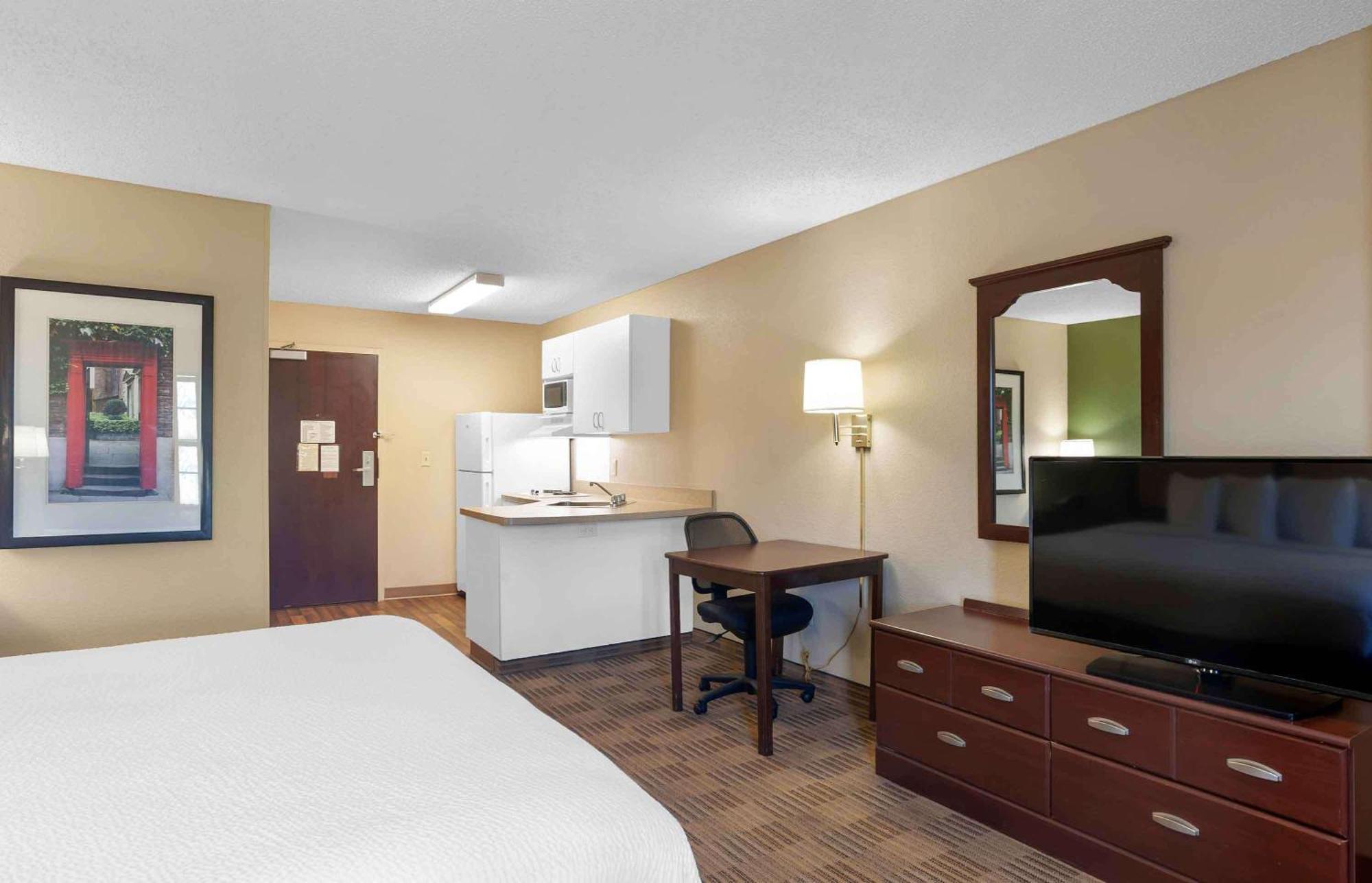 Extended Stay America Suites - Baltimore - BWI Airport - Aero Dr Линтикам Экстерьер фото